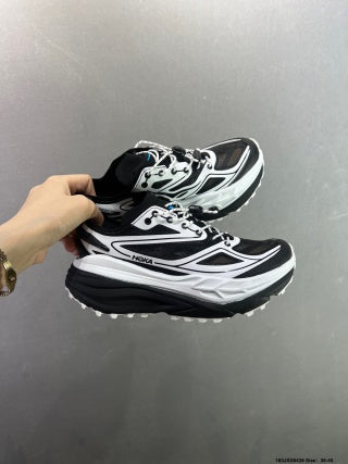 HOKA M Stinson 7--1168931 / BLTR (BlackWhite)