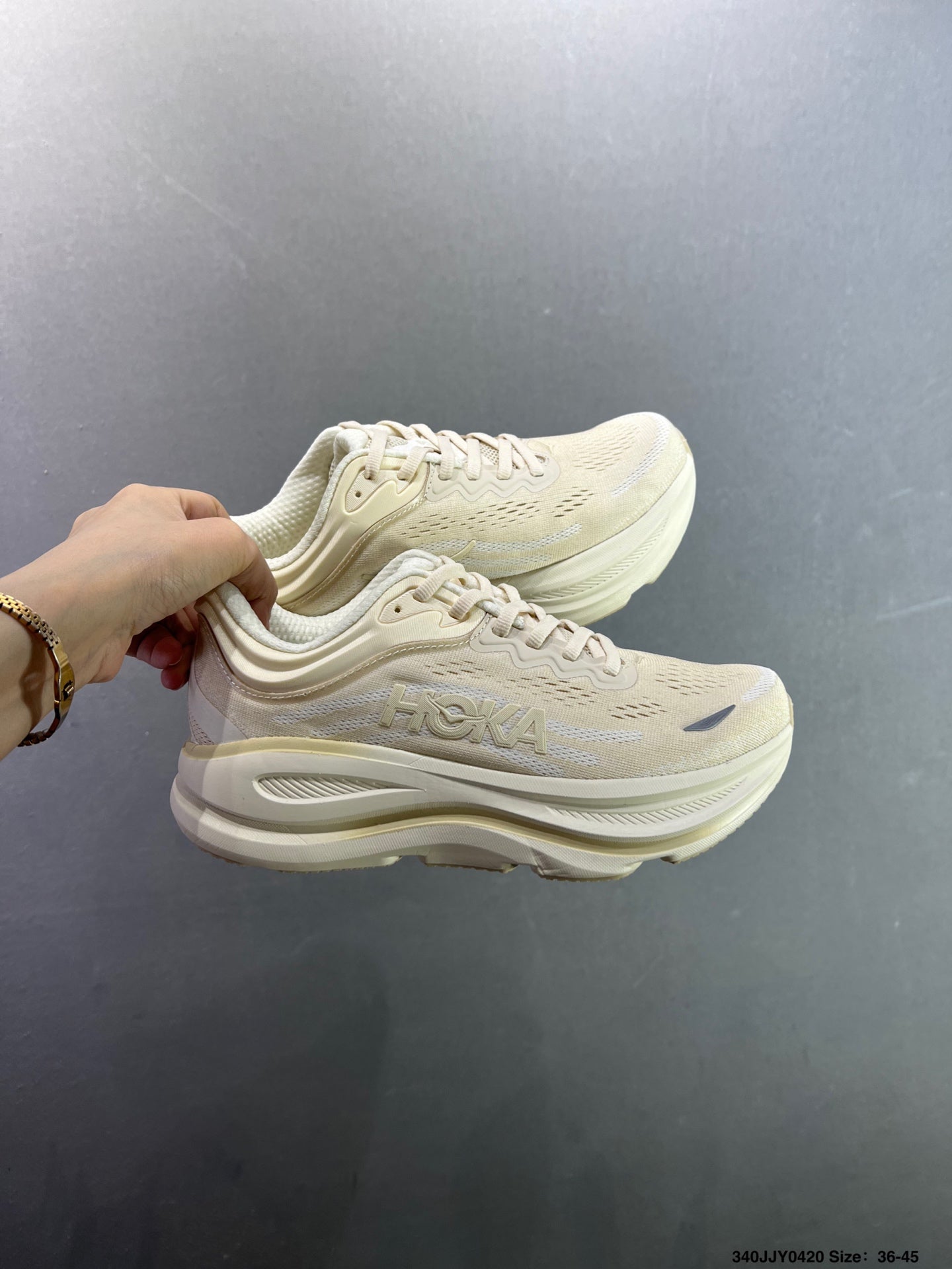 HOKA ONE ONE Bondi 9--1162013-7