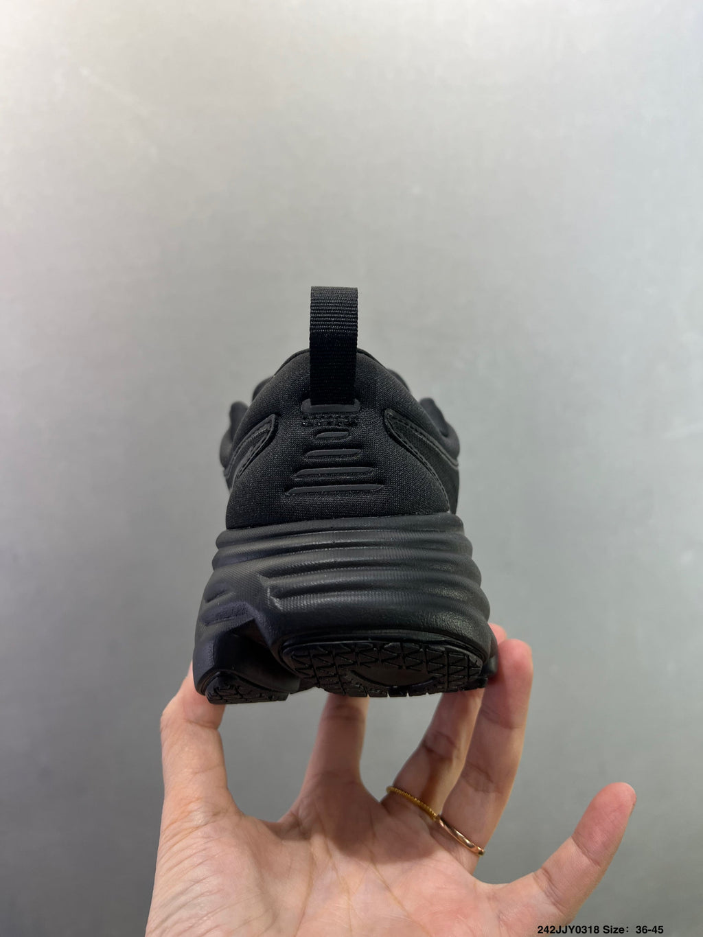 HOKA ONE ONE MACH X 2 --1155120 -11