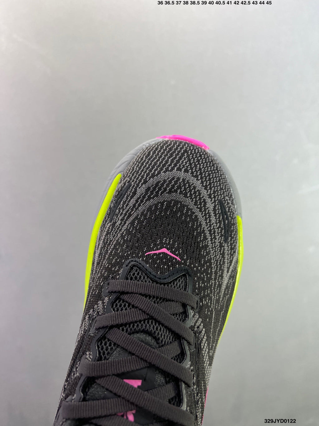 HOKA ONE ONE M ARAHI 8 --1168691