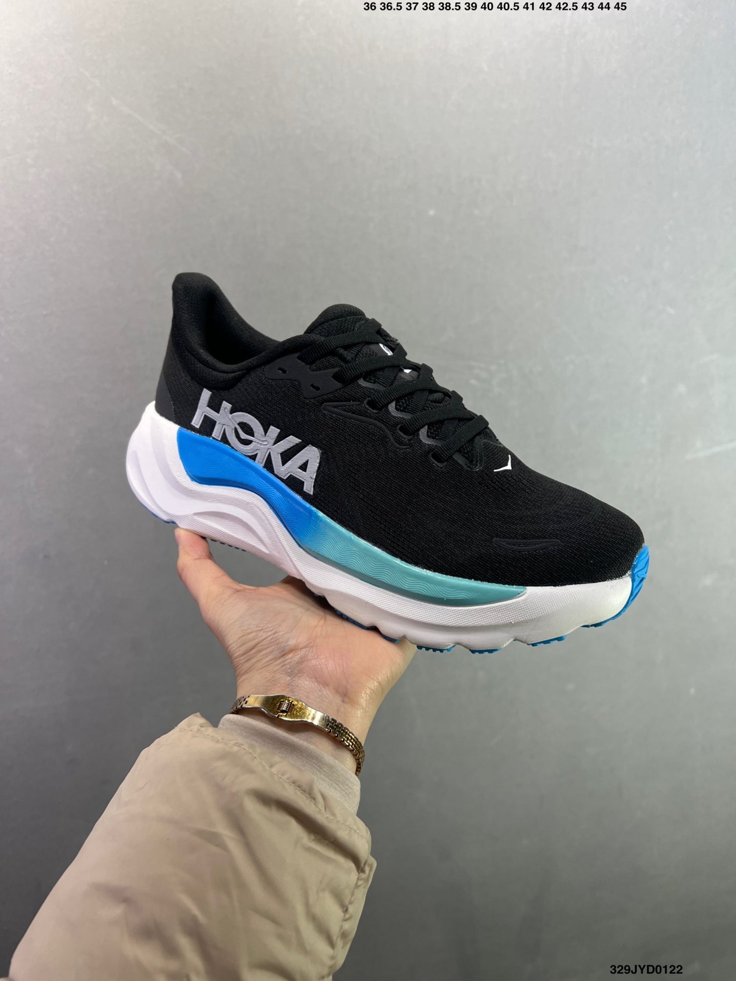 HOKA ONE ONE M ARAHI 8 --1168691 -1
