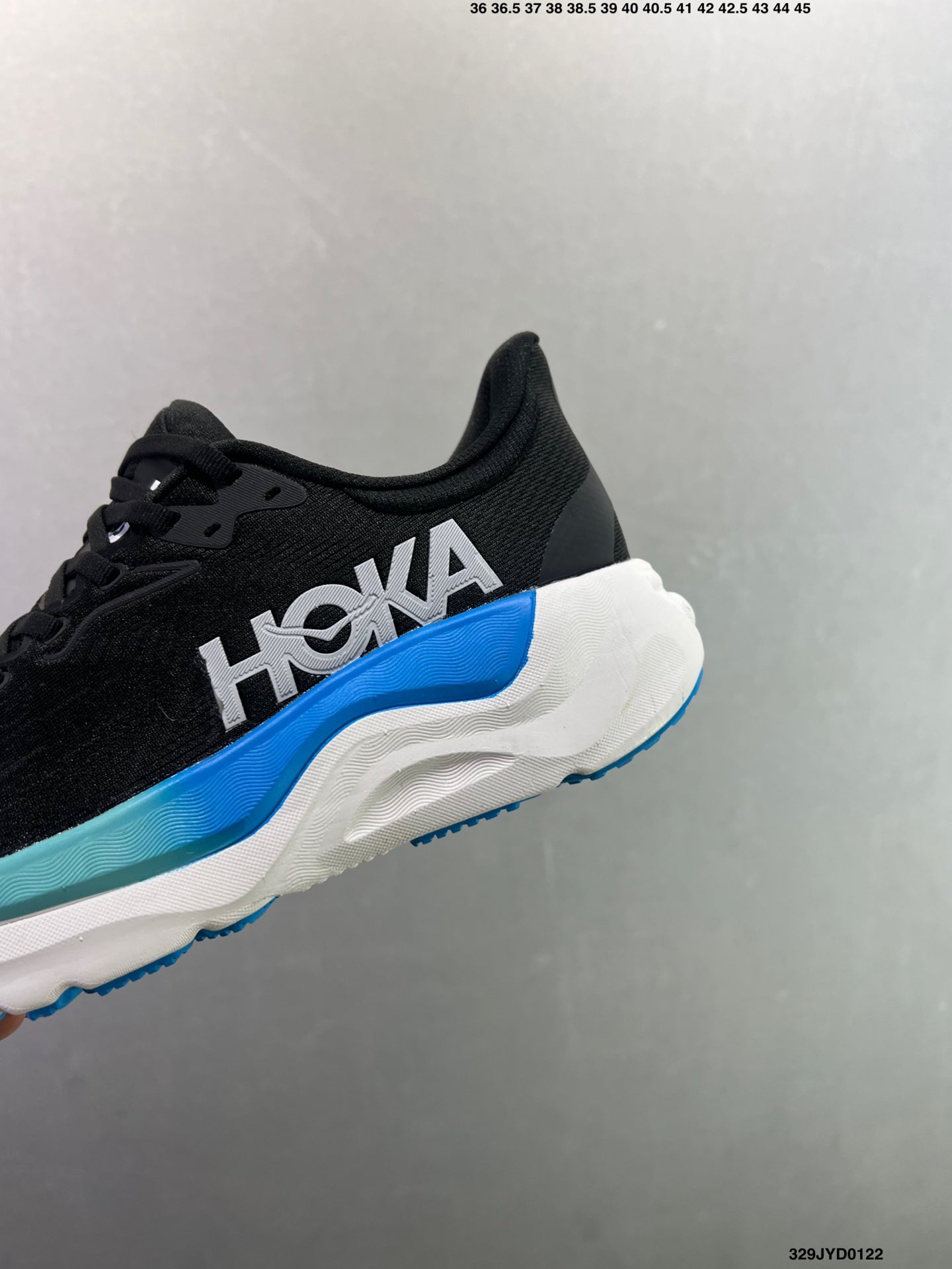 HOKA ONE ONE M ARAHI 8 --1168691 -1