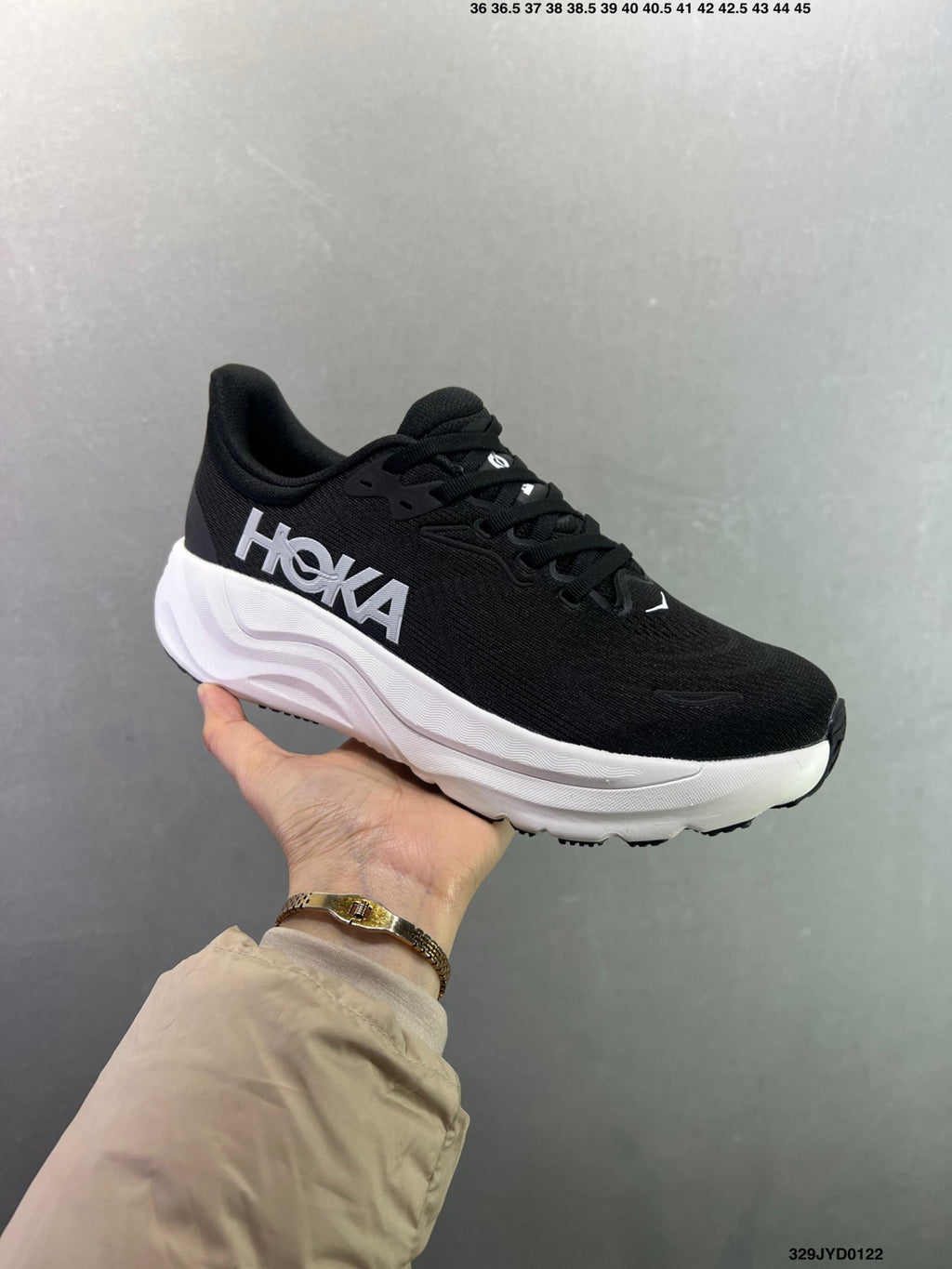 HOKA ONE ONE M ARAHI 8 --1168691 -3
