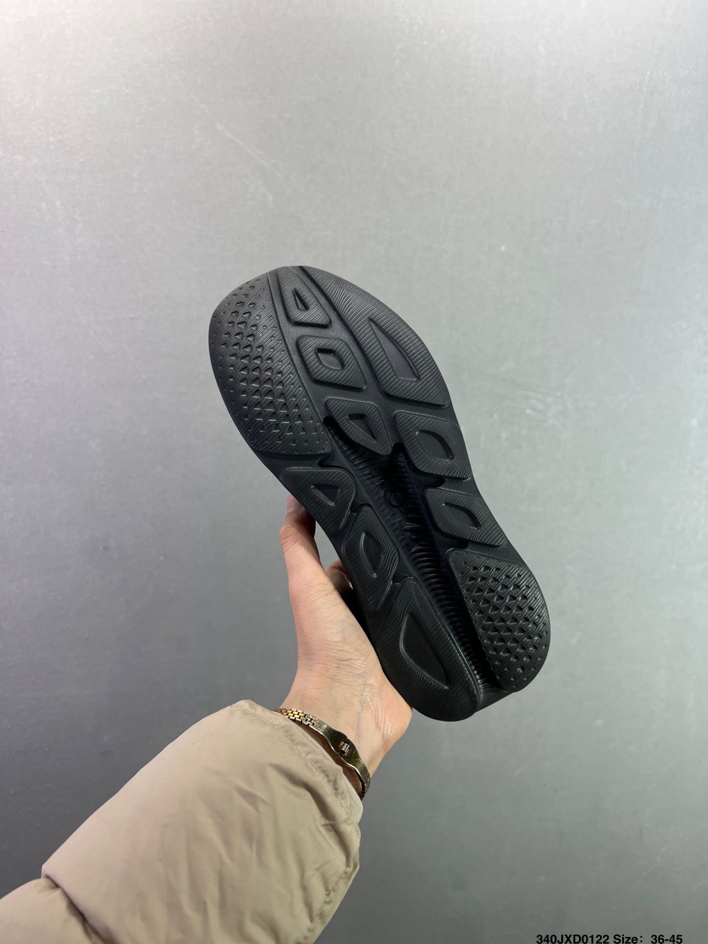 HOKA ONE ONE RINCON 4 --1155131 -8